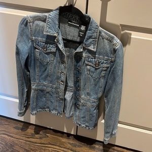 Like new denim jacket
